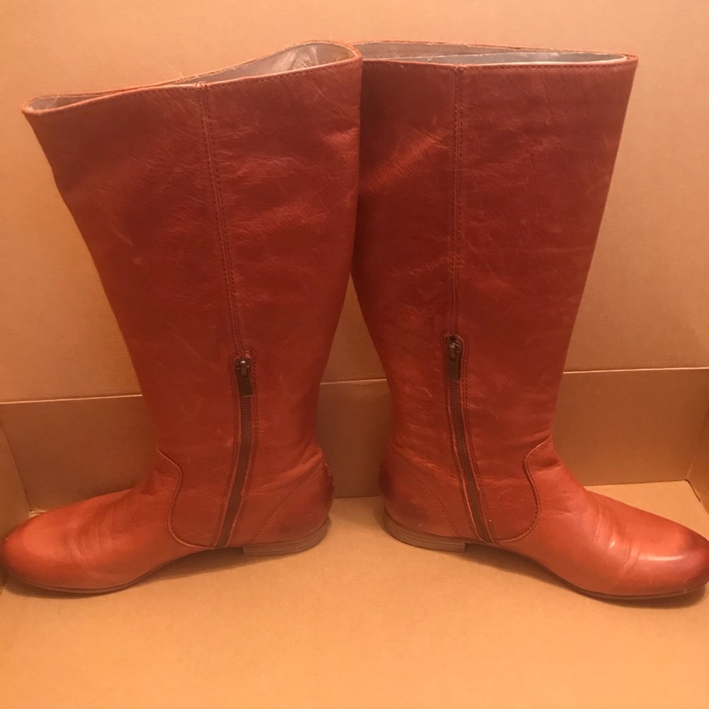 Frye Jillian Pull on Riding Boot - Picture 4 of 7